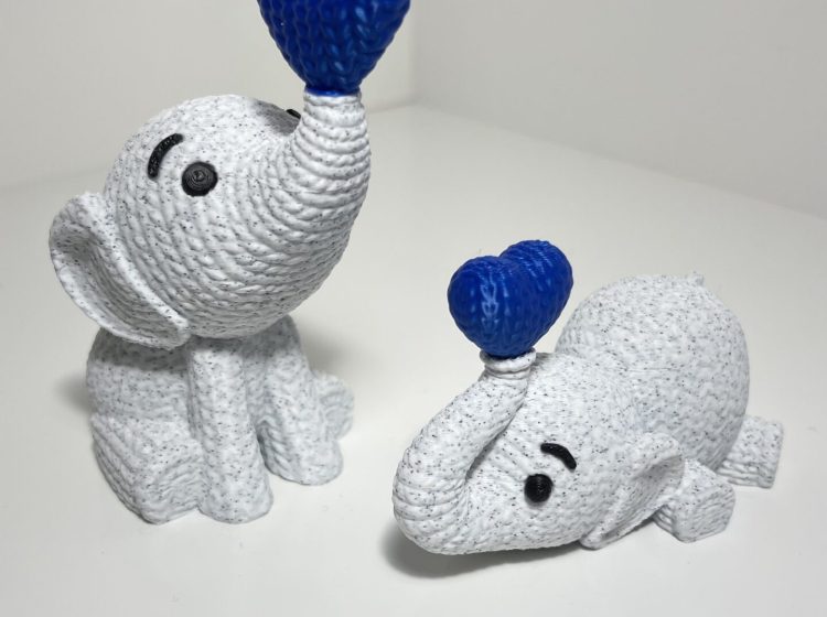 Dzianinowy dmuchany słoń